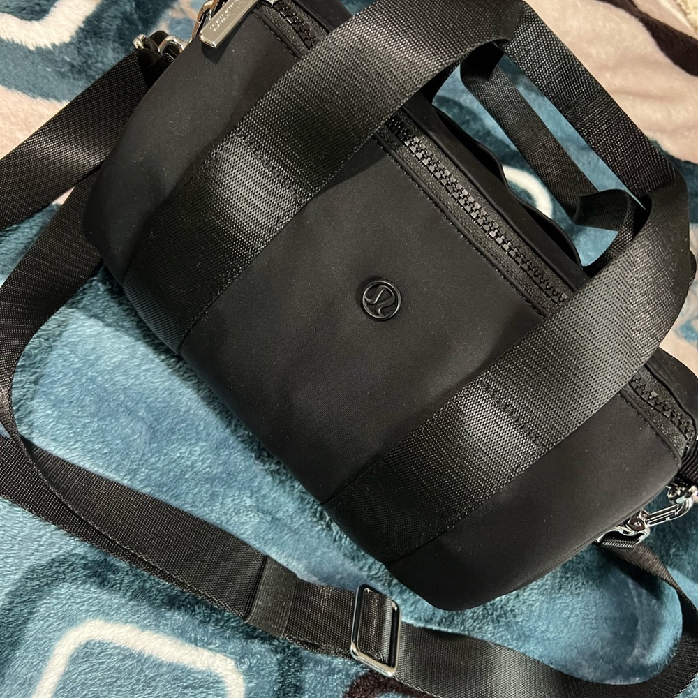 lululemon athletica Black Men's Bag